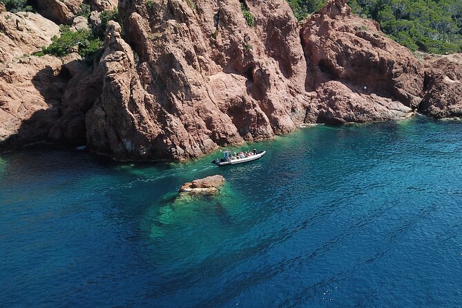 Departure from Saint-Raphaël - The creeks of Estérel - What the 63.72 dollar price buys you
