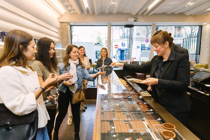 Devour Paris Ultimate Food Tour - Sacha Finkelsztajn and the Jewish Quarter