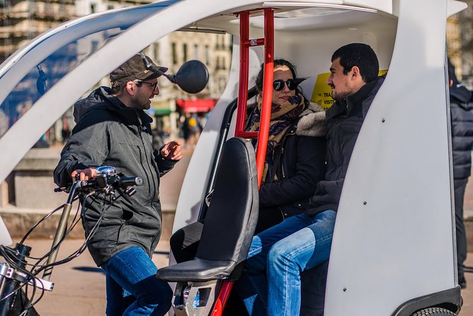 Discover Lyon in an Unusual Way - Place Bellecour sets the city in context