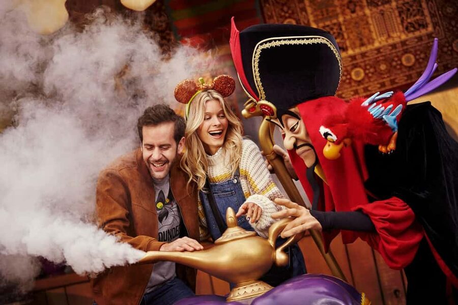 Disneyland® Paris Tickets and Shuttle Transport - Making the most of a long Disney day