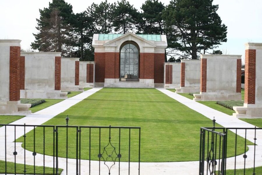 Dunkirk: Operation Dynamo and Battlefield of Dunkirk Tour - Practical advice for a respectful and comfortable visit