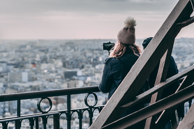 Eiffel Tower Elevator Tour with Optional Summit & Cruise Access - Choosing the optional summit upgrade