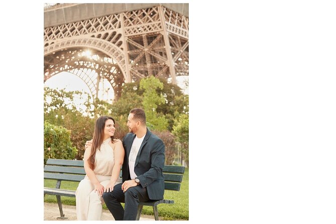 Eiffel Tower Private Photo Shoot - Meeting Heidi at Port de Suffren