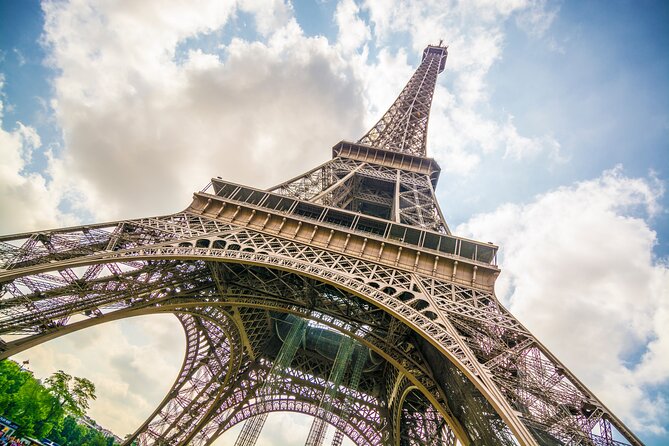 Eiffel Tower Reserved Access Summit or 2nd Floor Guided by Lift - The summit: Paris from the highest platform