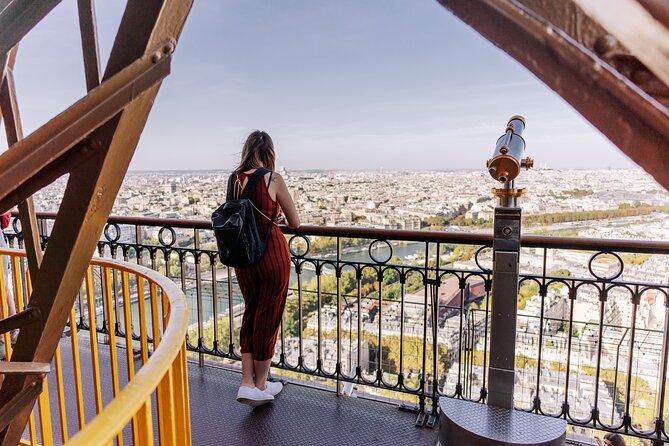 Eiffel Tower Reserved Access Summit or 2nd Floor Guided by Lift - Walking to the Iron Lady