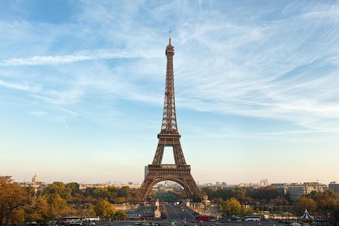 Eiffel Tower Small-Group Access to 2nd Floor by Elevator - Entering the tower and handling the queues