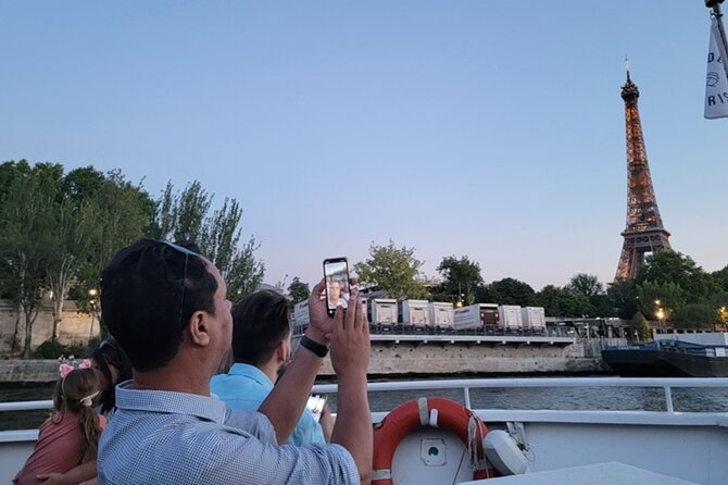 Eiffel Tower Tour & River Cruise with Summit Option - The One-Hour Seine Cruise at Vedettes de Paris