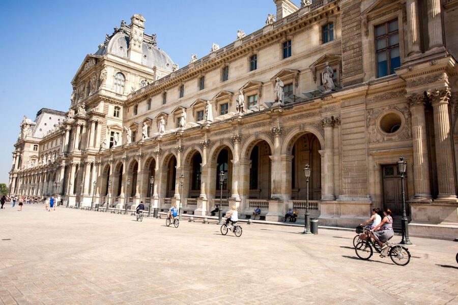 Electric Bike Tour of Paris’ Hidden Gems - Quiet bridges, shaded parks, and side-street Paris