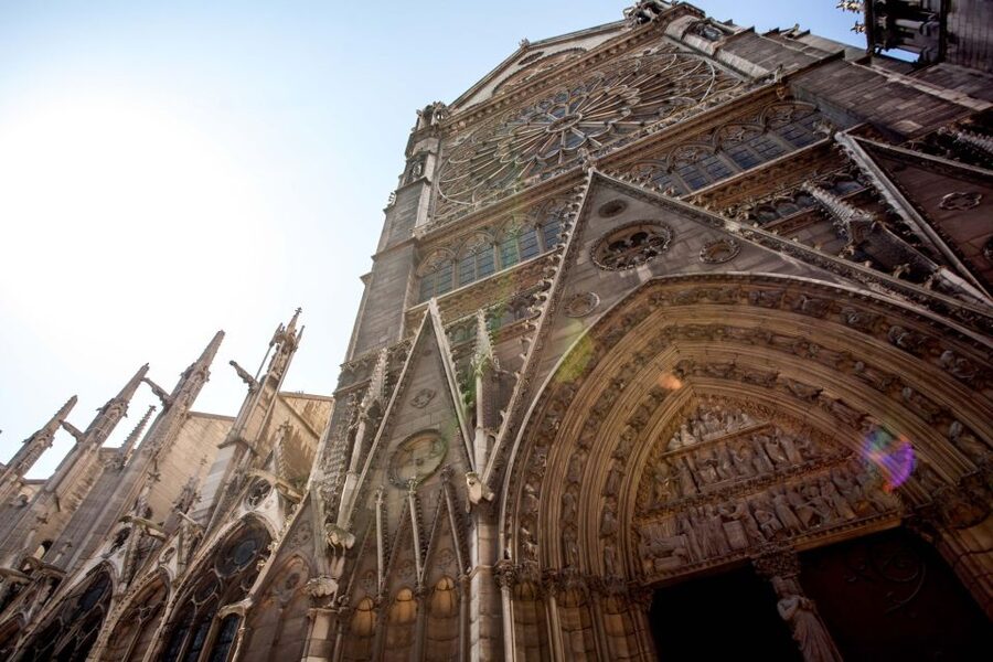 Electric Bike Tour of Paris’ Hidden Gems - The stories are the real attraction