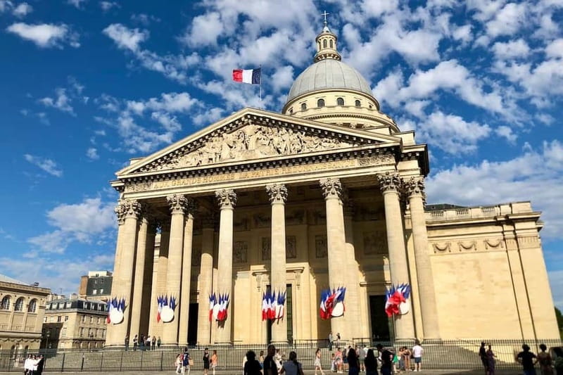 Emily inspired walking tour - Finishing near the Panthéon, with one detail to confirm