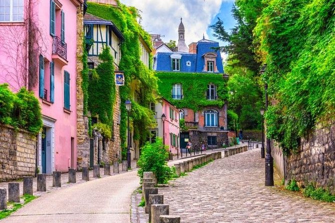 Escape game in Montmartre - Sacré-Coeur: beginning with Montmartre’s best-known view
