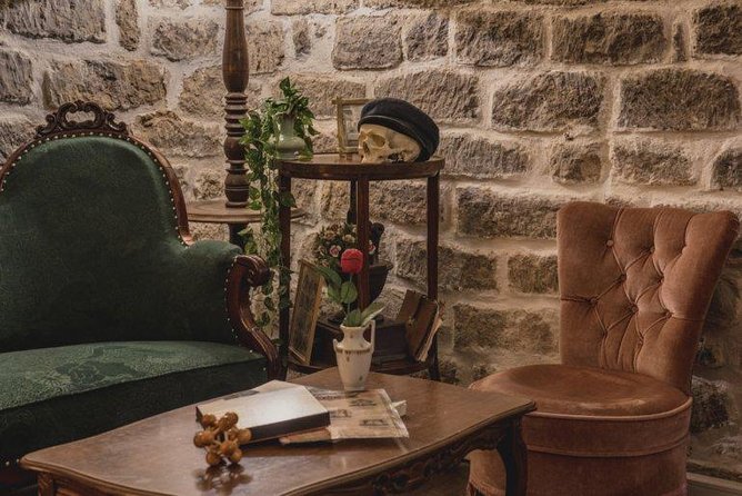 Escape Hunt Paris, Escape Game - A one-hour puzzle in central Paris