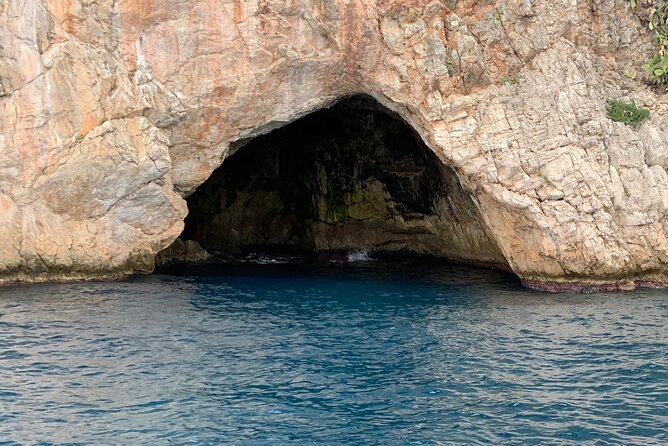Exclusive Private Boat Tour on a Luxury Day Cruiser - Nice/Monaco - Mala Beach and the sea-access cave