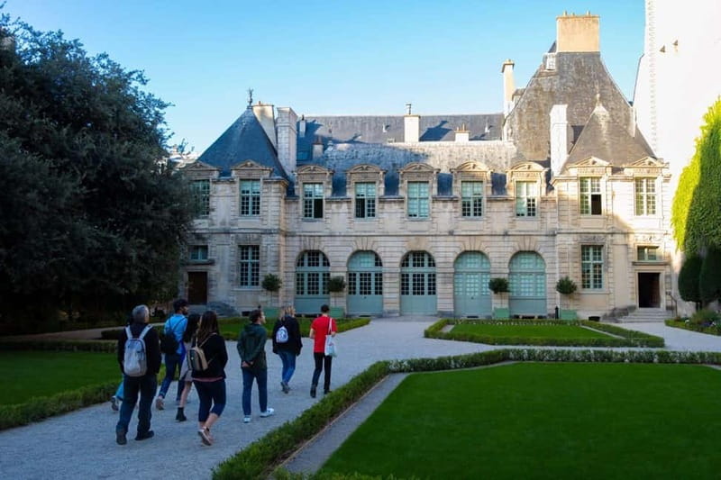 Explore the Marais: Culture, History & Hidden Gems of Paris - Rue des Rosiers and Jewish Paris