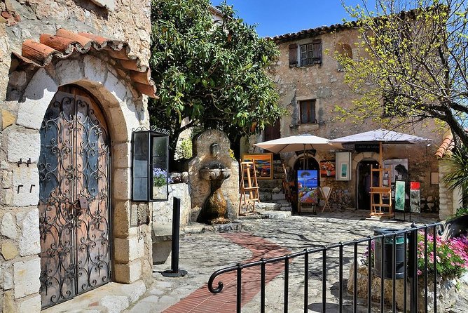 Eze, Monaco & Monte-Carlo Half Day Private Tour - Monte Carlo Casino and the Opera