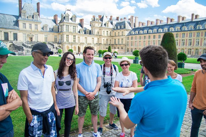 Fontainebleau and Vaux-Le-Vicomte Castle Small-Group Day Trip From Paris - Blandy-les-Tours: a quick medieval pause