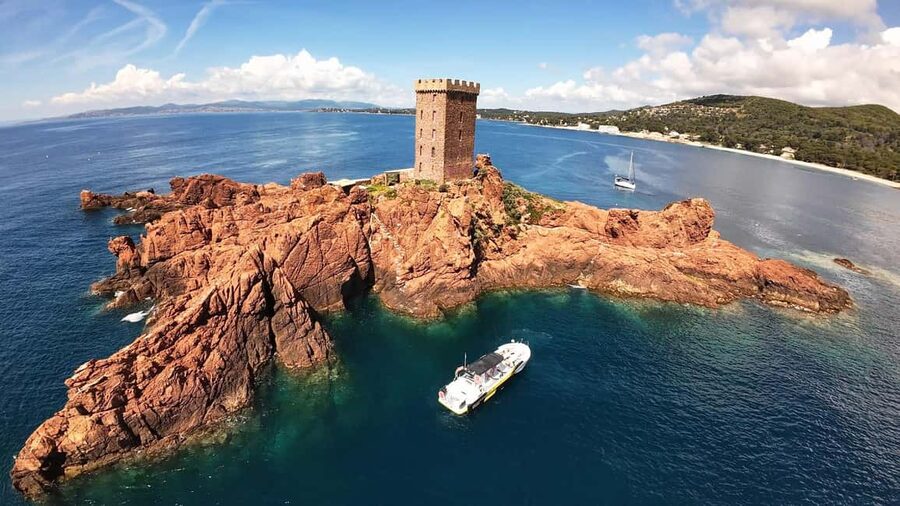 Fréjus: Sea and Creeks Boat Tour with Snorkeling and Drinks - Agay Bay and the hidden coves