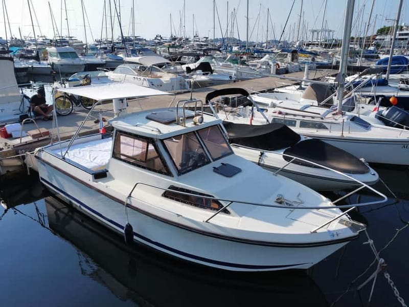 French Riviera Private Boat Trip - Why this small boat works so well