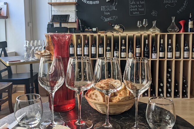 French Wine, Champagne And Cheese Tasting Paris SECRET WINE DOOR - Planning the two hours around Paris