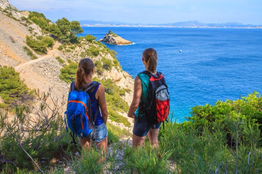 From Aix: Cassis Boat Ride & Provence Wine Tasting Day Tour - Who will enjoy this day most?