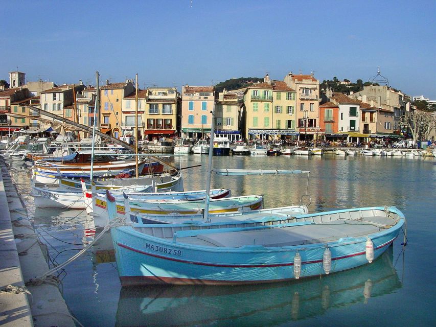 From Aix-en-Provence: Cassis Tour with Cap Canaille Stop - What the guides add to the day
