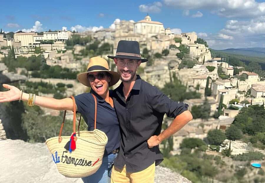 From Aix-en-Provence: Luberon Hilltop Villages Half-Day Tour - Gordes and the big finish