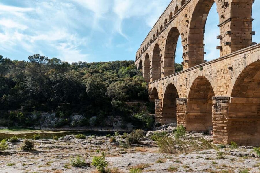 From Aix-en-Provence: Provence Region Tour with Wine Tasting - Châteauneuf-du-Pape and the final tasting