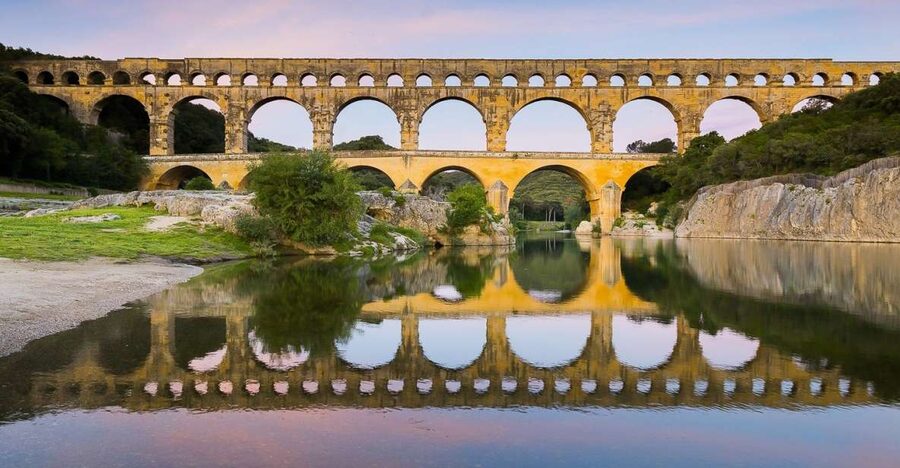From Avignon: Full-Day Best of Provence Tour - Lavender country and the Luberon views