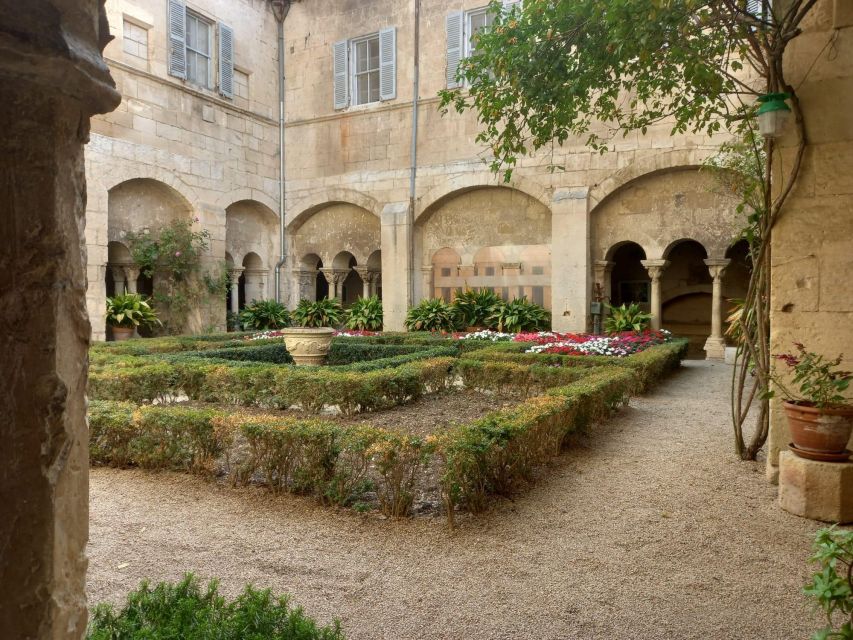 From Avignon: In the Footsteps of Van Gogh in Provence - Who will enjoy this Van Gogh excursion most?