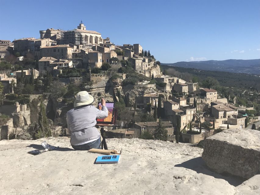From Avignon: Luberon Villages Day Tour - Quiet Ménerbes and the final village walk