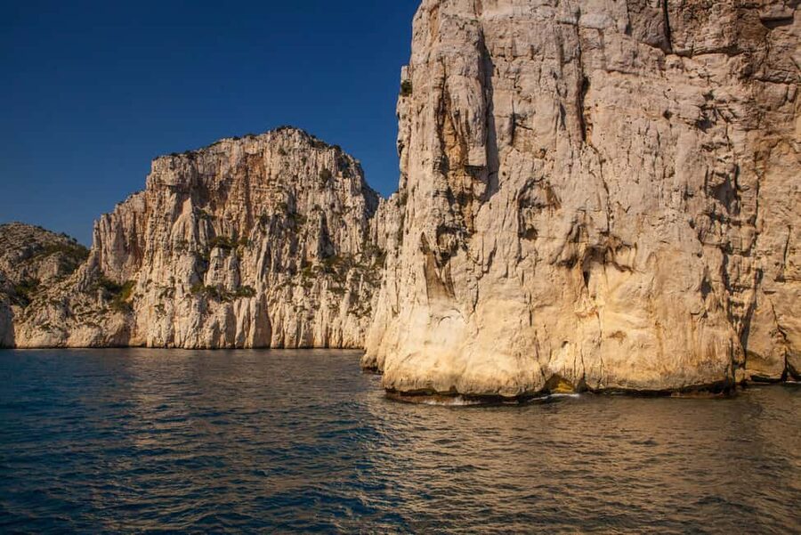 From Bandol: Visit the 13 calanques of Cassis & Marseille - Sormiou, the final major cove