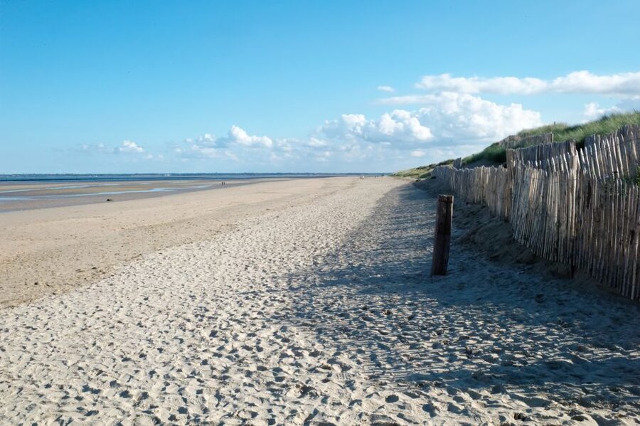 From Bayeux: American D-Day Sites in Normandy Full-Day Tour - Sainte-Mère-Église and the airborne opening