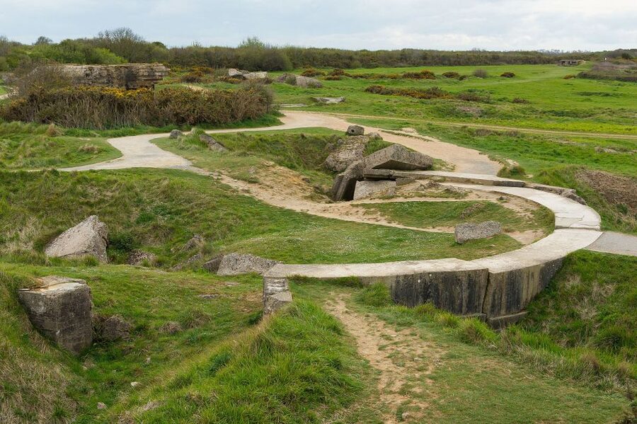 From Bayeux: American D-Day Sites in Normandy Half-Day Tour - Omaha Beach: seeing the hardest landing zone