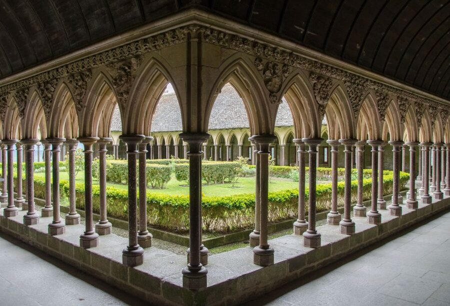 From Bayeux: Full-Day Mont Saint-Michel Tour - Why Mont Saint-Michel deserves a full day