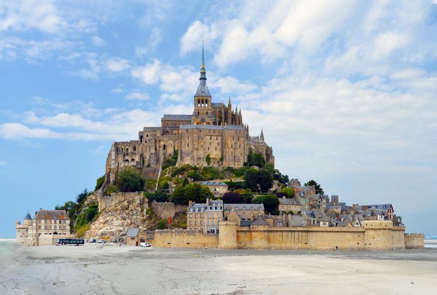 From Bayeux: Full-Day Mont Saint-Michel Tour - Two hours to explore the village