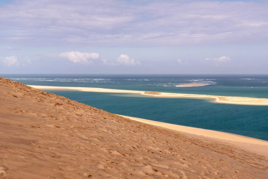 From Bordeaux: Arcachon Bay Full Day Tour and Oyster Lunch - What the Small Group Adds