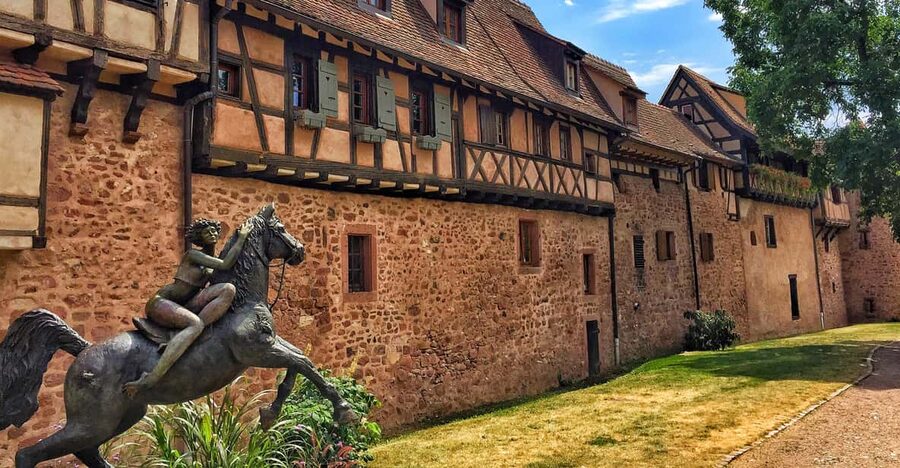 From Colmar: Alsace Medieval and Wine Tasting Day Tour - Starting in Colmar and settling into the coach