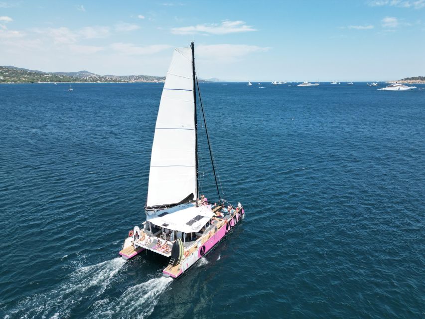 From Concarneau or Port la Forêt: Evening 2 hours navigation - Leaving Brittany’s shore in the evening