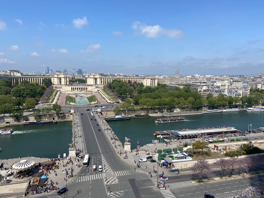 From London: Paris Day Trip with Lunch on Eiffel Tower - What the Guides Add