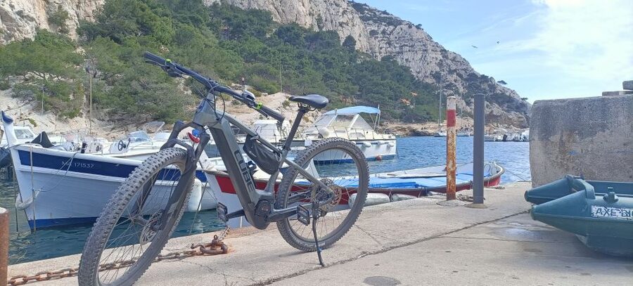 From Marseille: Calanques National Park E-Mountain Bike Tour - Why this ride is different from a Marseille city tour