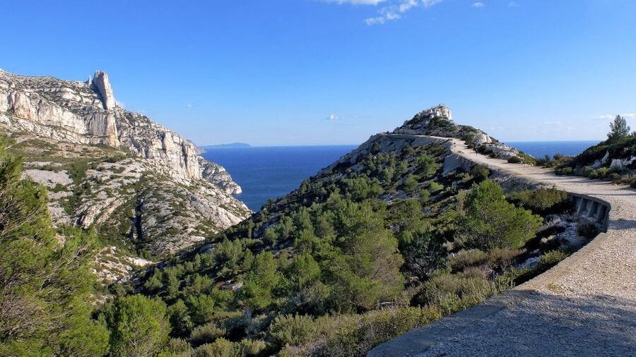 From Marseille: Calanques National Park Guided Hike - Who should book this hike
