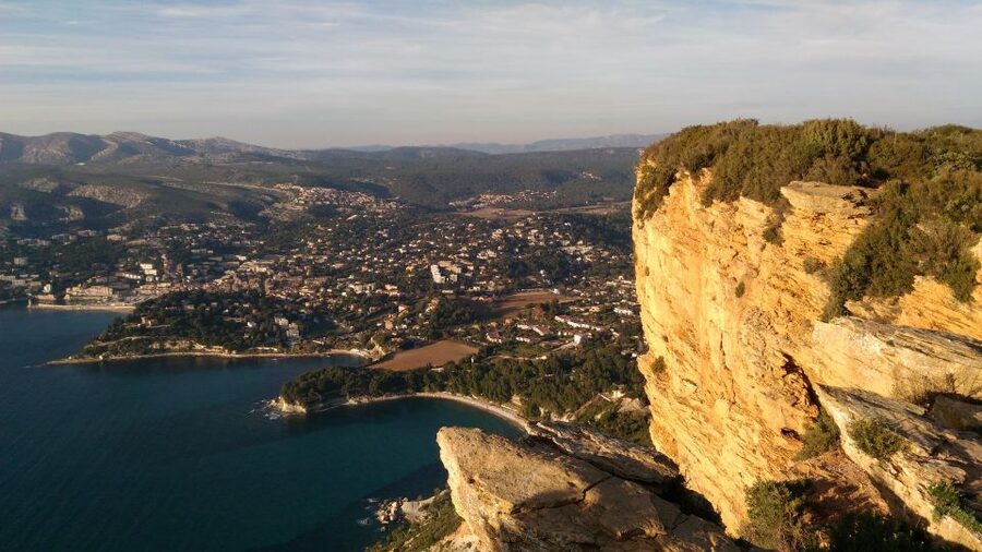 From Marseille: Cassis & Aix-en-Provence Half-Day Tour - Why this route works from Marseille