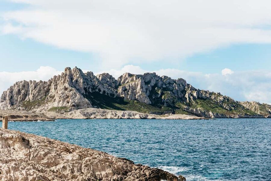 From Marseille: Guided E-Bike Tour to Calanque de Sormiou - The return through the coves