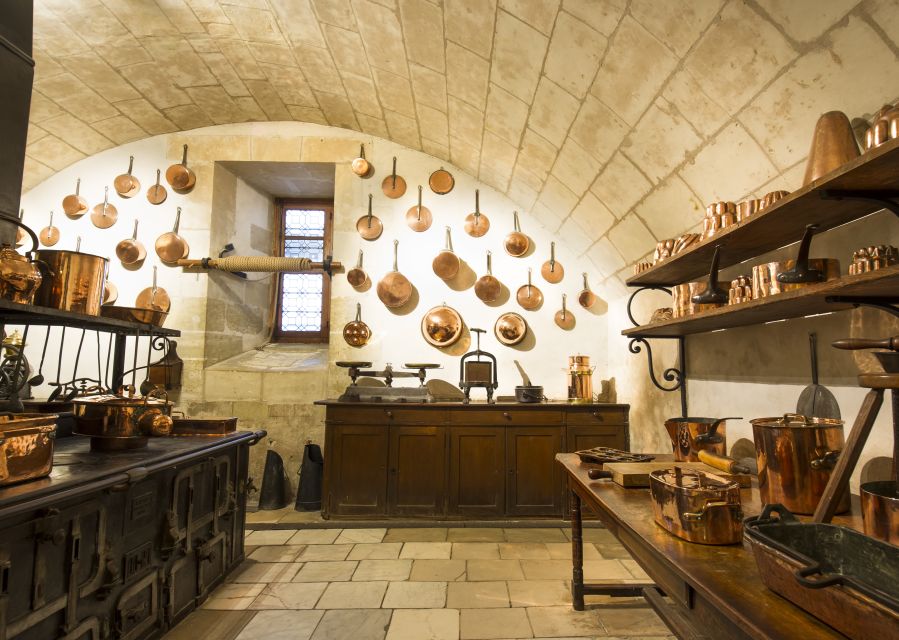 From Paris: Full-Day Loire Valley Chateaux Tour - The real schedule: efficient, not relaxed