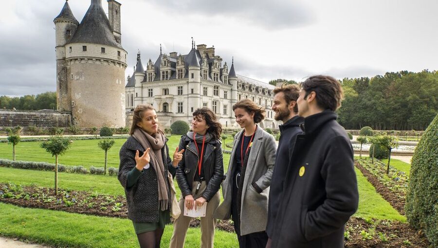 From Paris: Full-Day Loire Valley Chateaux Tour - The morning at Château de Chambord