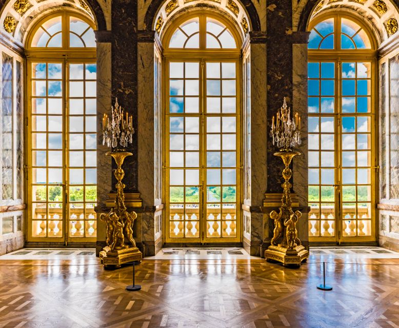 From Paris: Giverny and Versailles Palace Guided Day Trip - Entering the Palace of Versailles