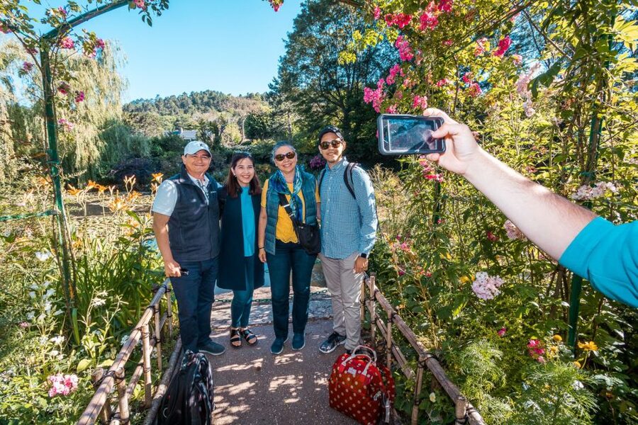 From Paris: Guided Day Trip to Monet's Garden in Giverny - The Japanese Garden and Monet’s Water Lilies