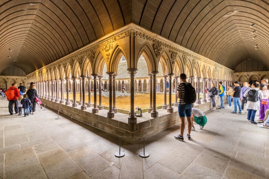 From Paris: Mont Saint Michel Day Trip with a Guide - The five things to know before booking