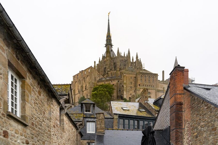 From Paris: Mont Saint Michel Day Trip with a Guide - The long coach journey from Paris