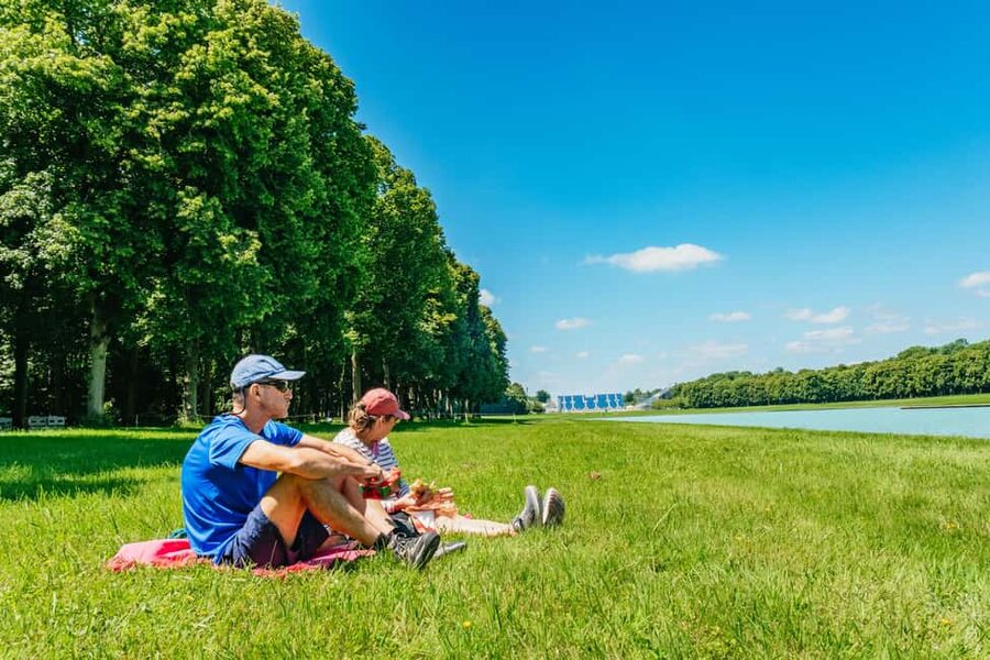 From Paris: Skip-the-Line Palace of Versailles Bike Tour - The day in four useful takeaways